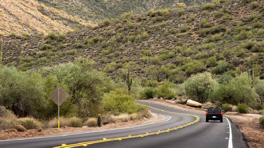 フェニックス アリゾナ州から国立公園までの車での距離