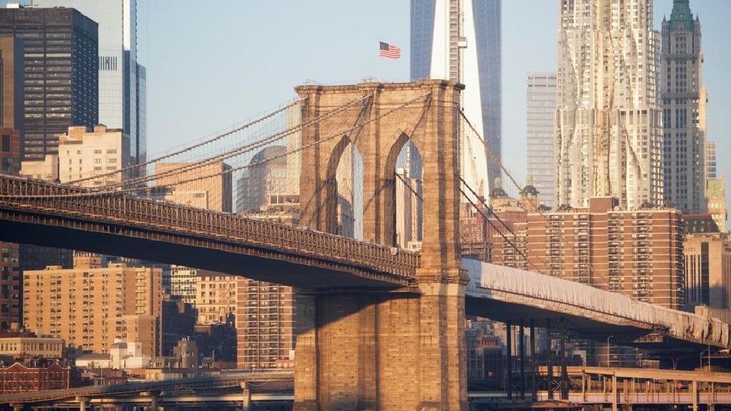 マンハッタンの橋のガイド ブルックリン橋