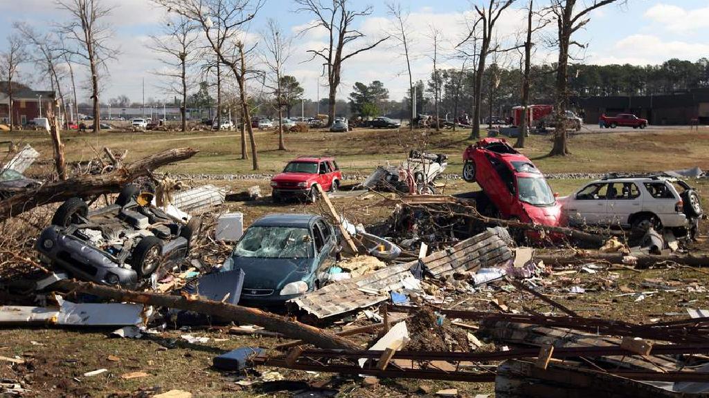 Tenesio Tornado Alėja Ir Dixie Alėja