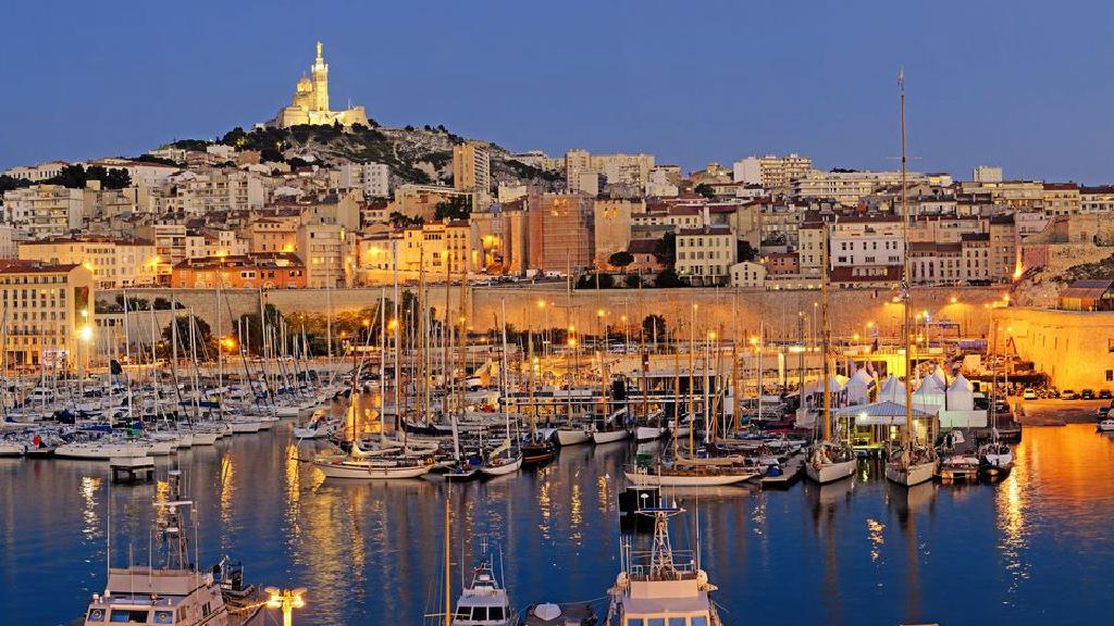 直行列車でロンドンからマルセイユ行き