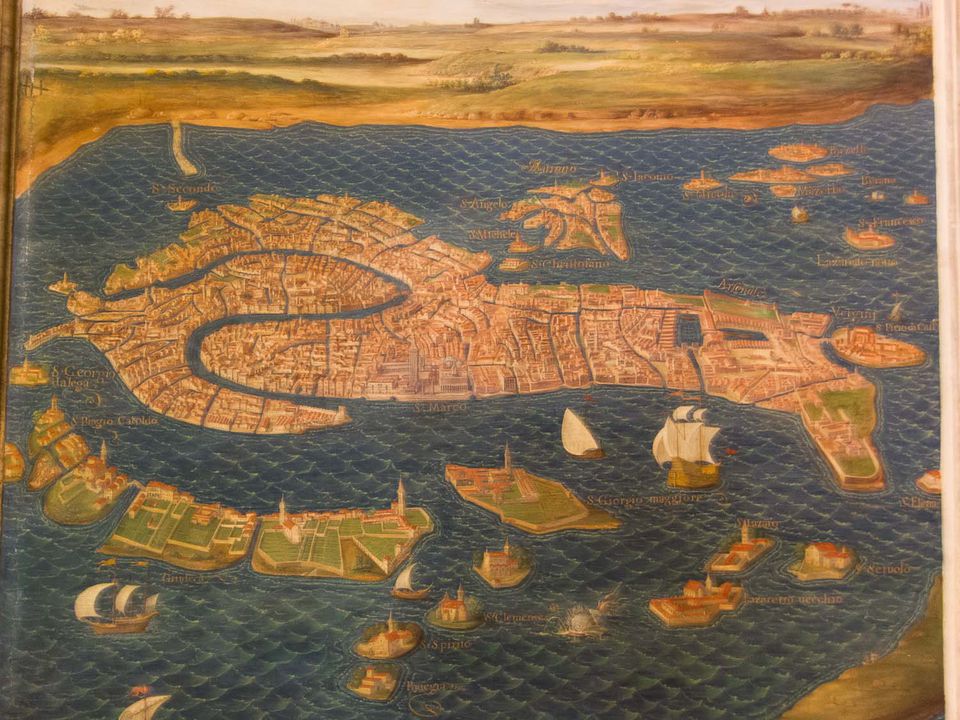 Վատիկանի թանգարանների քարտեզի լուսանկարը
