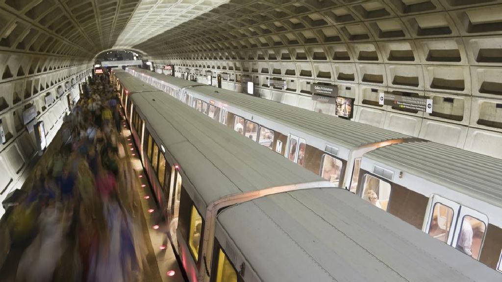 Вашингтон метро: Ръководство за използване на DC Metrorail