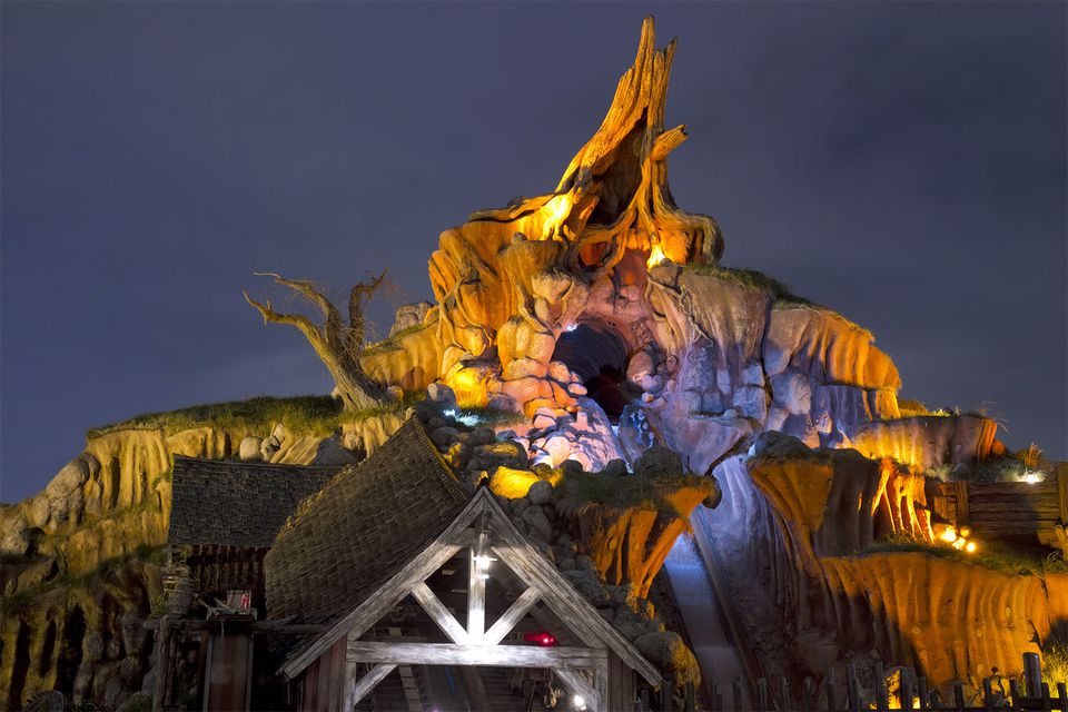 ディズニーランドのスプラッシュマウンテン あなたが知る必要があるもの