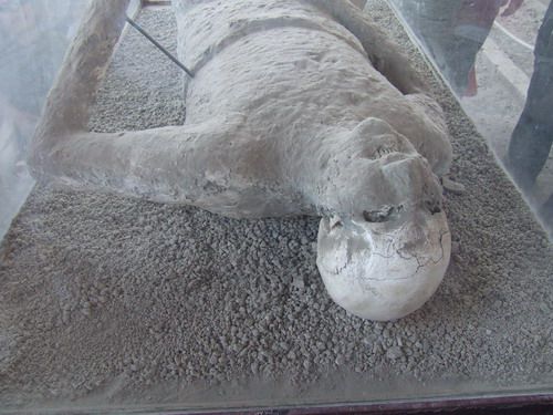 Pompeii - Vesuvius tog'ining oyog'idagi qadimiy shahar