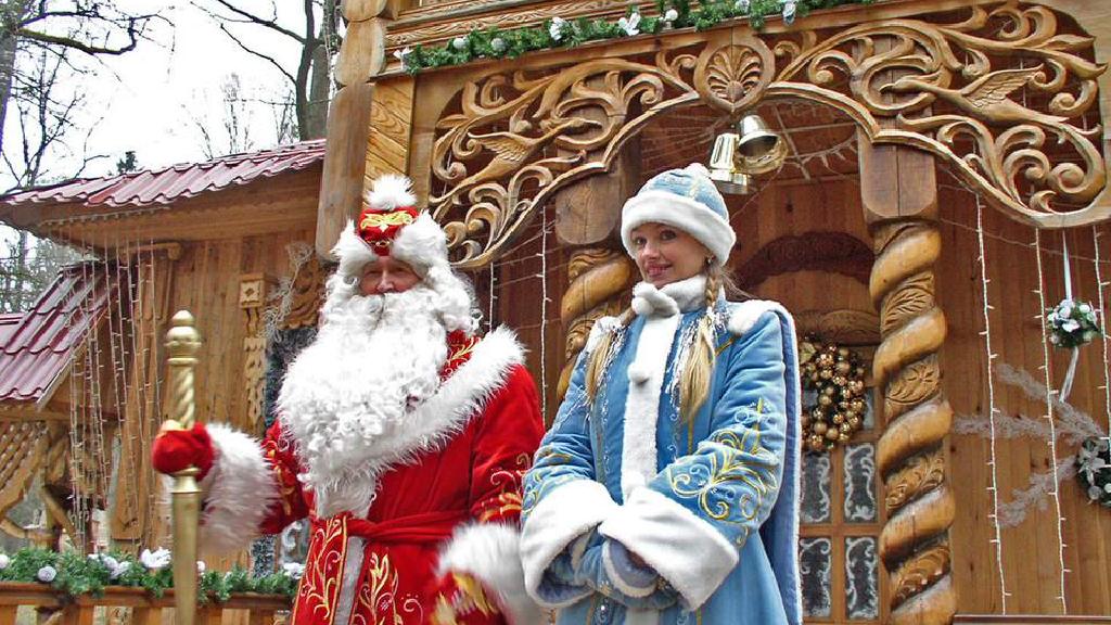 Snegurochkaとロシアのクリスマスの伝統